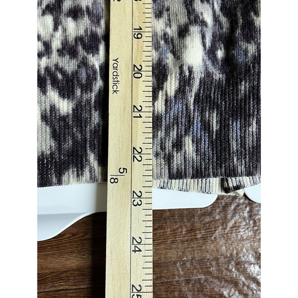 J. Crew Cardigan Sweater Womens Size M Watercolor Leopard Print 100% Merino Wool - Picture 7 of 7